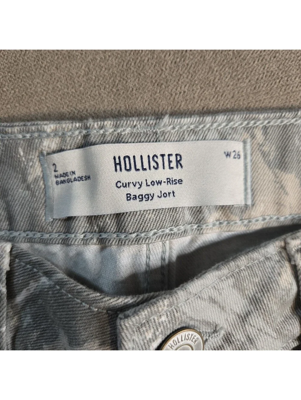 Hollister Low Rise Baggy Jort Camo Denim Shorts Women's Size 2 W26 NWT Curvy
